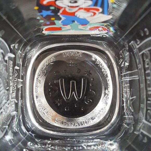 Vintage Walt Disney World Mickey Mouse Director Millennium 2000 Glass McDonalds - Picture 5 of 9